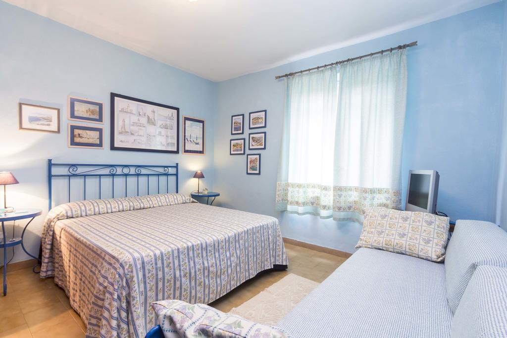 Villa Monserrato - Goelba Porto Azzurro Rum bild