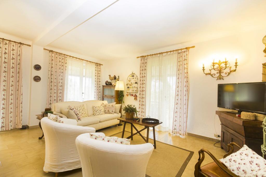 Villa Monserrato - Goelba Porto Azzurro Rum bild